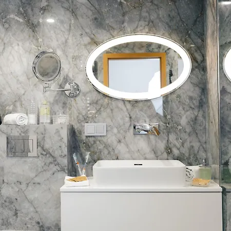 דירה Prestige Luxury Suite- Klimatyzacja, Basen, Jacuzzi, Sauna & Prywatne Miejsce Parkingowe - By Dp *